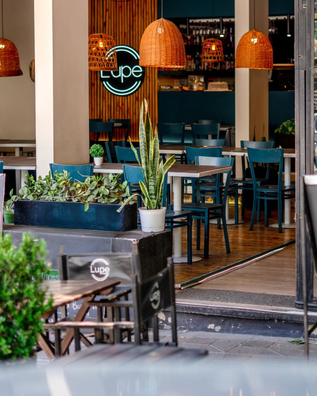 Interior del restaurante Lupe